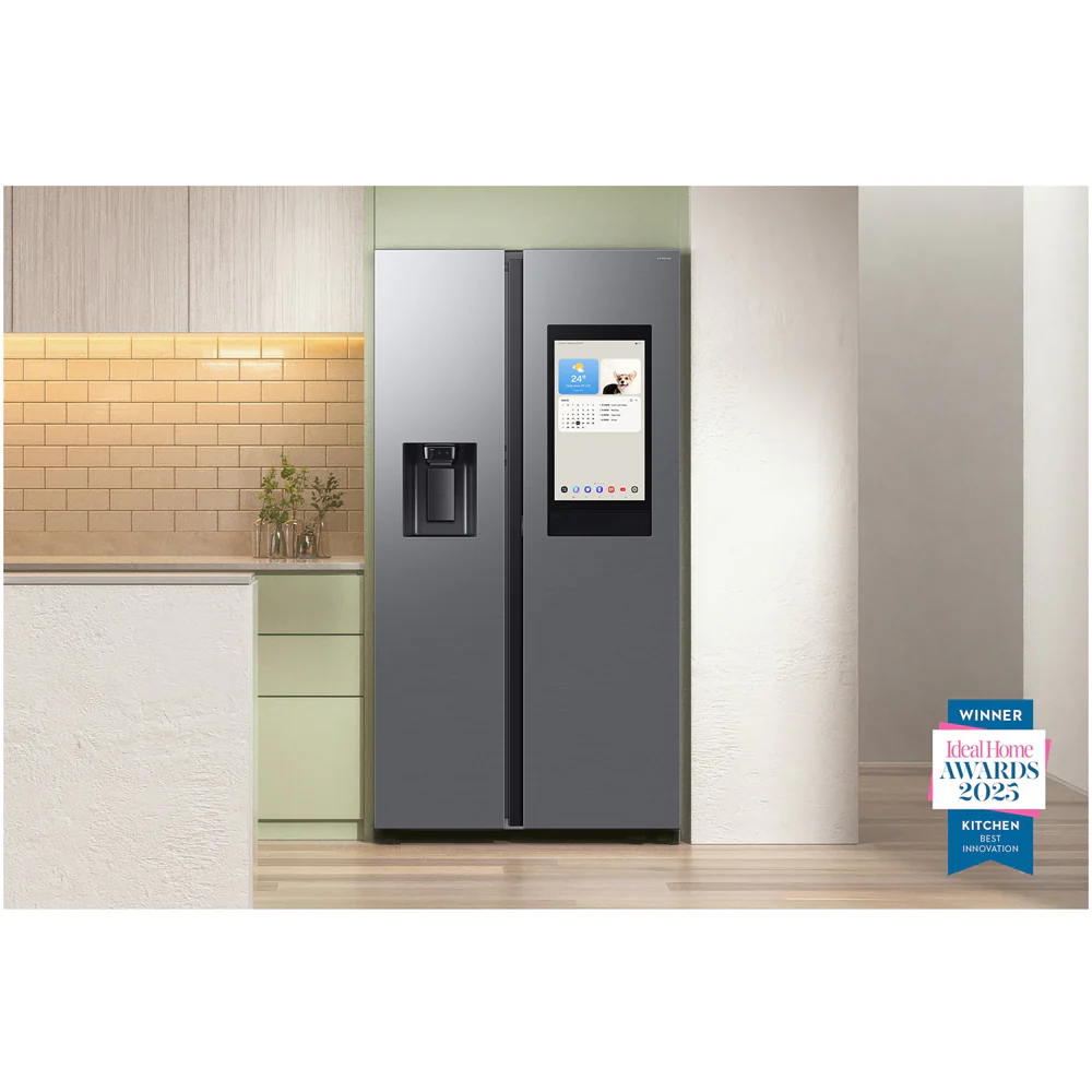 Samsung Bespoke AI RS90F66BETEU Plumbed American Fridge Freezer with Family Hub Silver - Image 4
