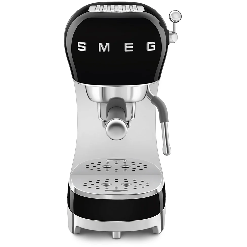 Smeg ECF02BLUK 50s Retro Style Espresso Coffee Machine with Steam Wand Black - Image 4