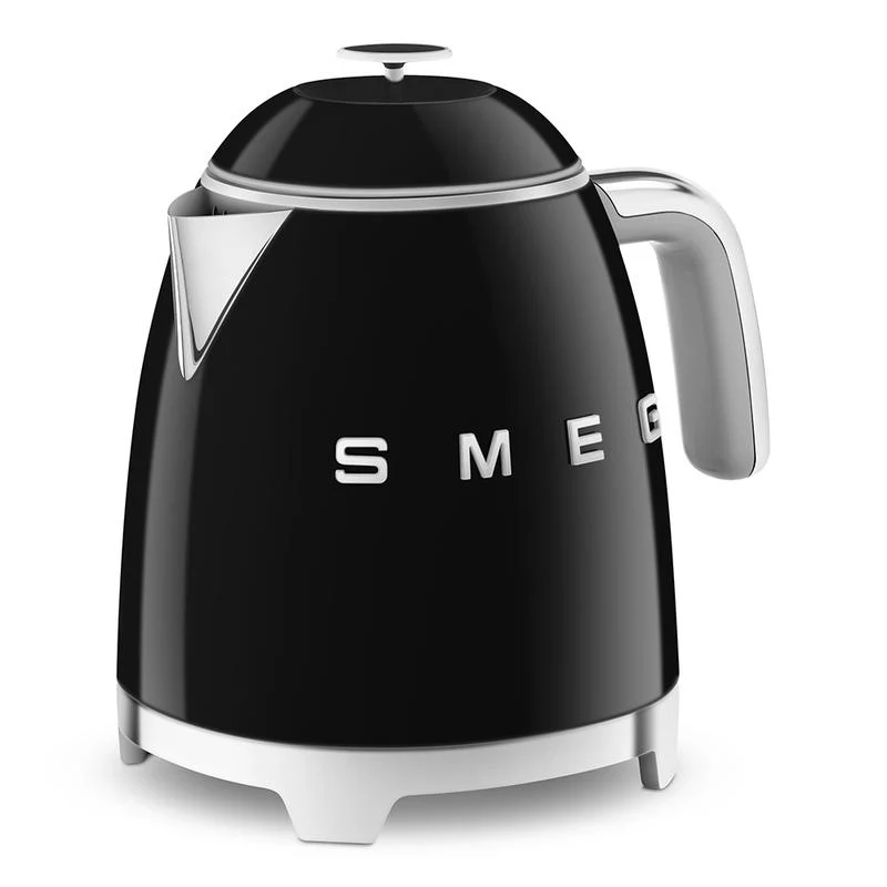 SMEG KLF05BLUK 50s Retro Style Mini Kettle Black - Image 4