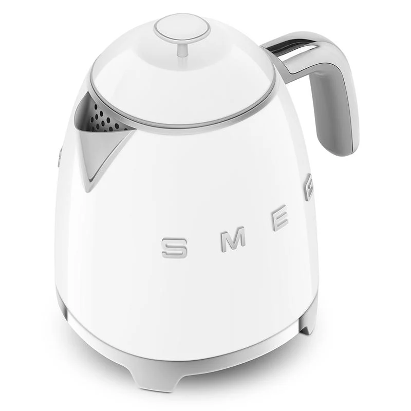 SMEG KLF05WHUK 50s Retro Style Mini Kettle White - Image 6
