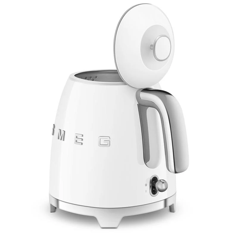 SMEG KLF05WHUK 50s Retro Style Mini Kettle White - Image 9