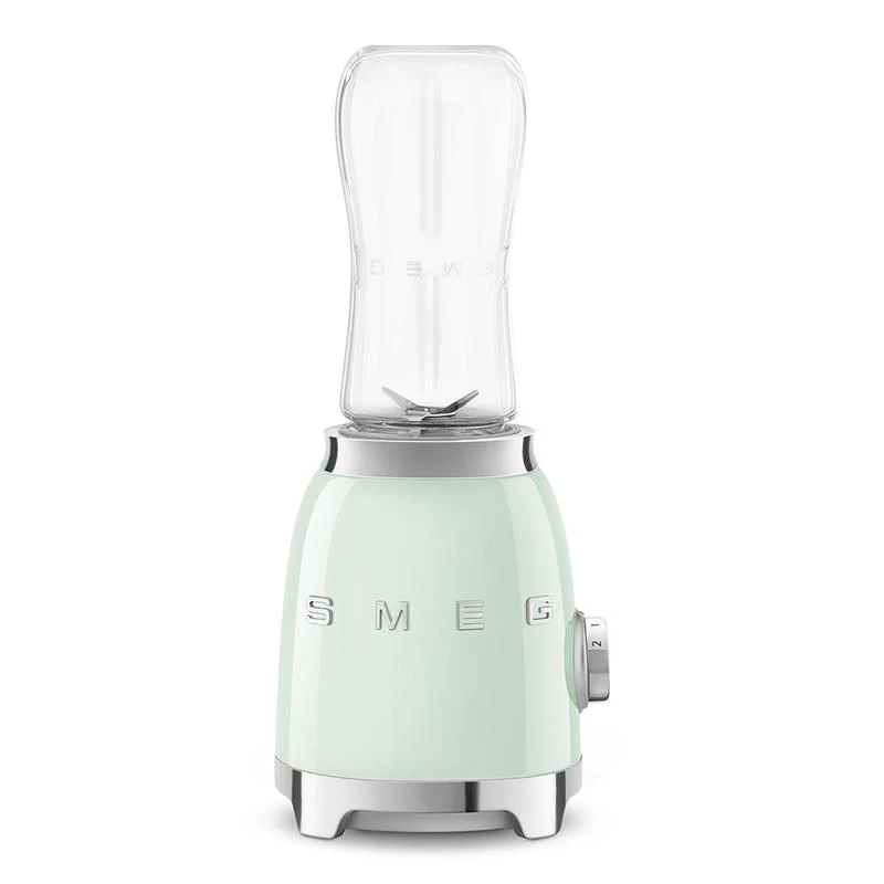 Smeg PBF01PGUK 50s Retro Style Personal Blender Pastel Green - Image 2